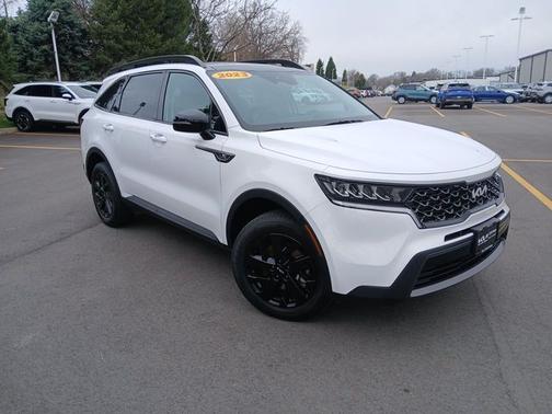 White Pearl 2023 Kia Sorento X-Line S