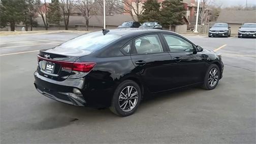 2022 Kia Forte LXS