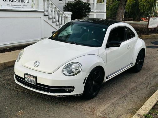 2012 Volkswagen Beetle Base