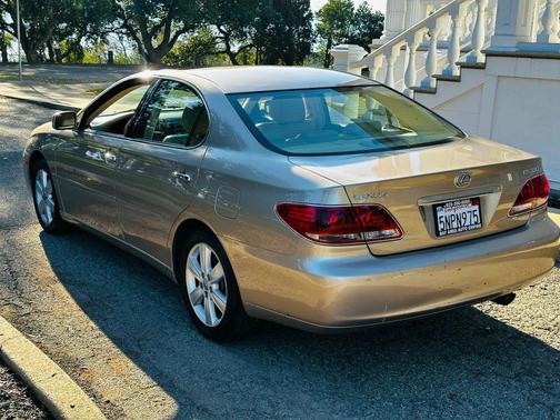 2005 Lexus ES 330 Base