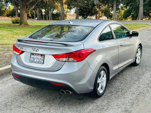 2013 Hyundai ELANTRA GS