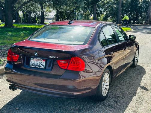 2009 BMW 328 328i Sedan 4D