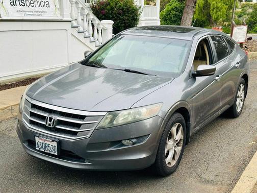 Polished Metal Metallic 2011 Honda Accord Crosstour EX-L