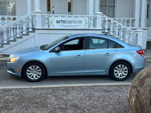 2011 Chevrolet Cruze LS