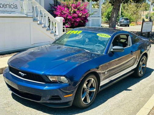 Kona Blue Metallic 2012 Ford Mustang V6