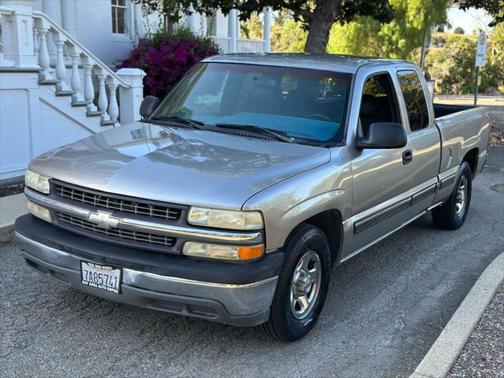 2002 Chevrolet Silverado 1500 Base