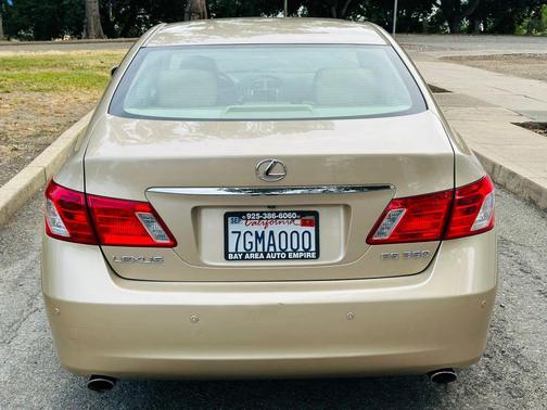 Gold 2007 Lexus ES 350 Base