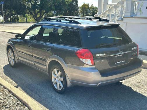 2009 Subaru Outback 2.5 i Limited