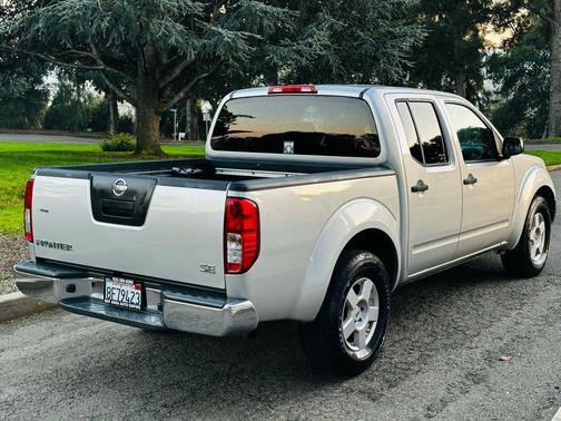 2008 Nissan Frontier SE Crew Cab