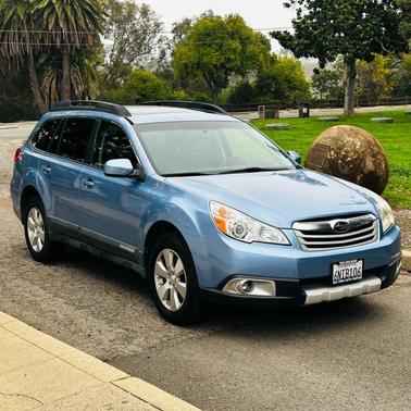 2011 Subaru Outback 3.6 R Limited