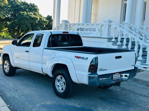 2011 Toyota Tacoma Access Cab