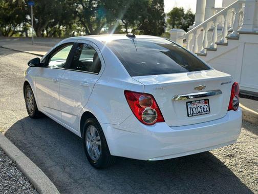 2015 Chevrolet Sonic LT