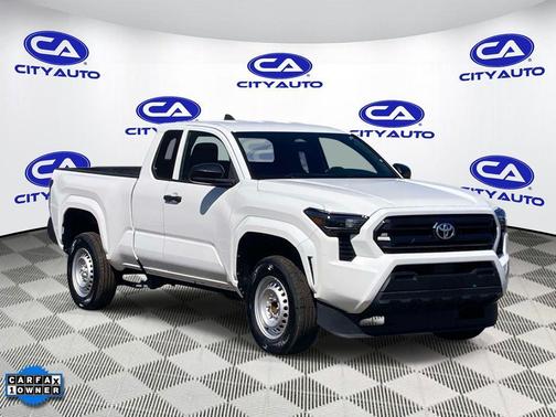 Ice 2024 Toyota Tacoma SR
