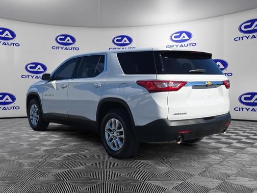 2021 Chevrolet Traverse LS