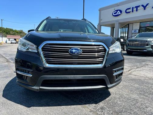 Crystal Black Silica 2021 Subaru Ascent Premium 8-Passenger