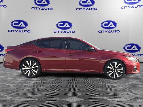 2021 Nissan Altima 2.5 SR