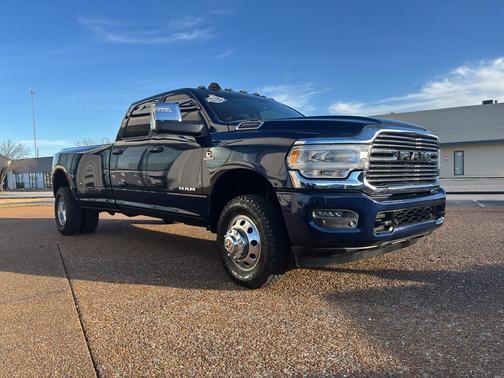 2024 RAM 3500 Laramie