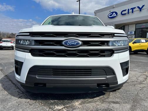 2023 Ford Expedition Max XLT