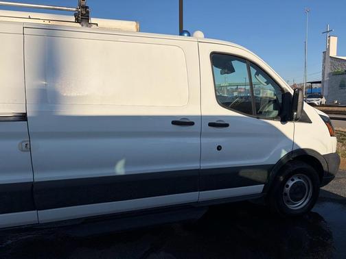 2018 Ford Transit-250 Base