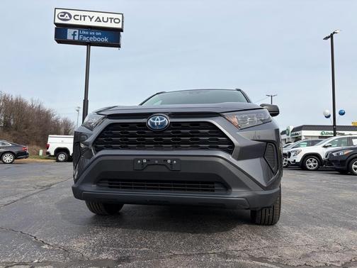 2021 Toyota RAV4 Hybrid LE