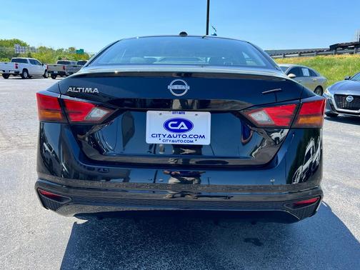 Black 2025 Nissan Altima SV