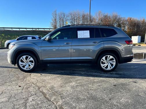 2021 Volkswagen Atlas 3.6 V6 SE w/ Technology