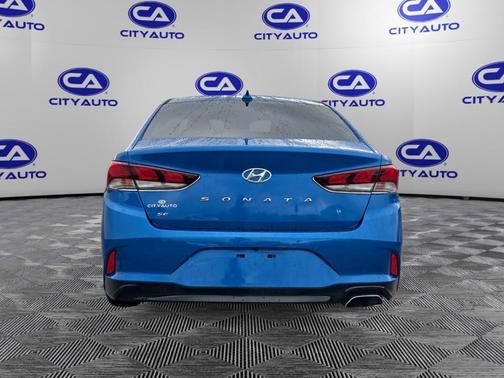 2018 Hyundai SONATA SE