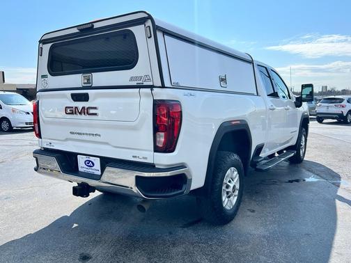 2022 GMC Sierra 2500 SLE