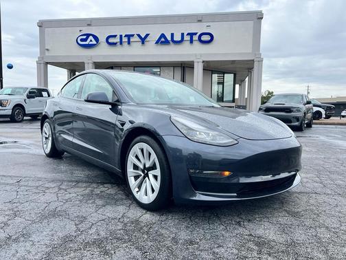 Gray 2022 Tesla Model 3 Long Range