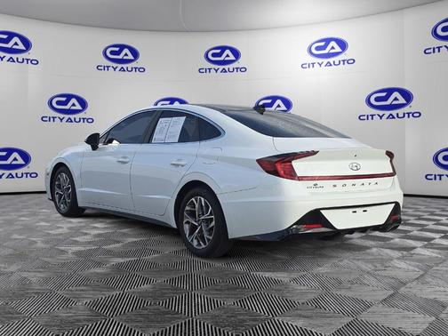 2021 Hyundai SONATA SEL