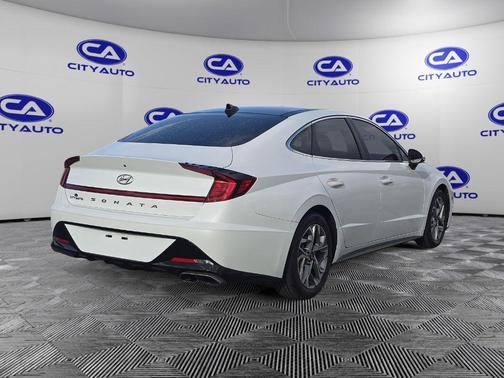 2021 Hyundai SONATA SEL