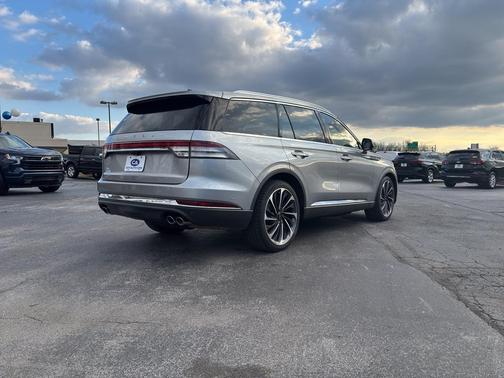2021 Lincoln Aviator Reserve AWD