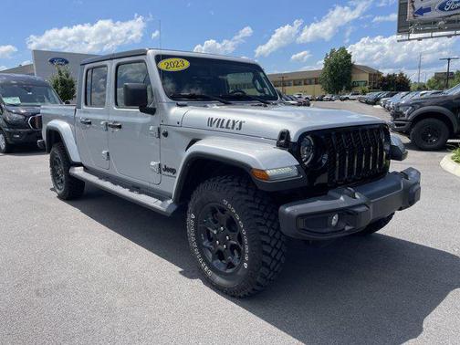 2023 Jeep Gladiator Willys 4x4