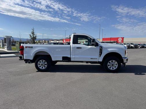 2024 Ford F-350 XLT