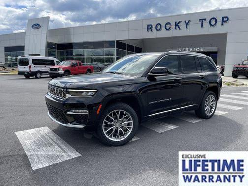 2023 Jeep Grand Cherokee Summit