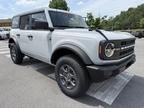 Avalanche Gray 2026 Ford Bronco Big Bend