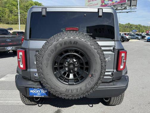 Carbonized Gray Metallic 2026 Ford Bronco Badlands