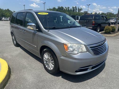2013 Chrysler Town & Country Touring-L