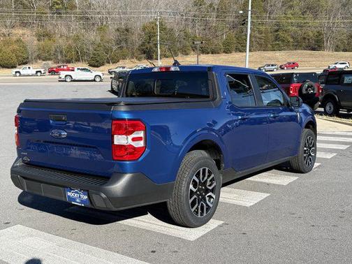 2023 Ford Maverick Lariat