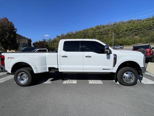 2024 Ford F-350 Lariat
