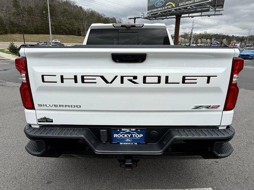 Summit White 2022 Chevrolet Silverado 1500 ZR2