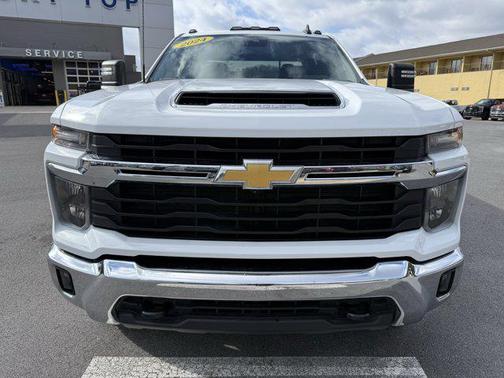 2024 Chevrolet Silverado 2500 LT