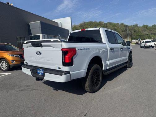 2025 Ford F-150 Lightning XLT