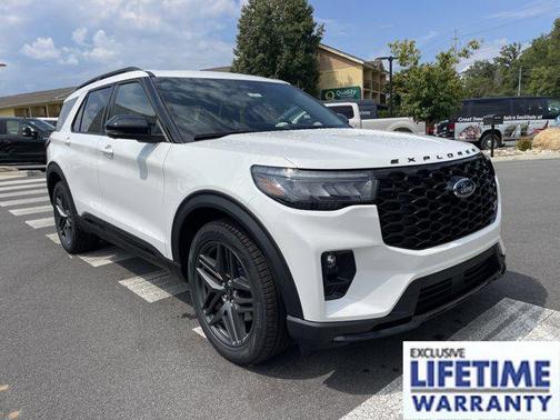 2025 Ford Explorer ST