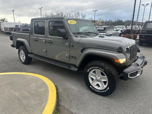 2022 Jeep Gladiator Sport S