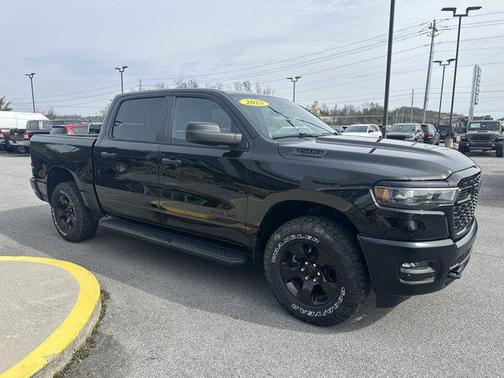 2025 RAM 1500 Warlock Crew Cab 4x4 5'7' Box