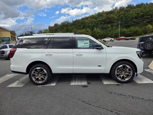 2025 Ford Expedition King Ranch