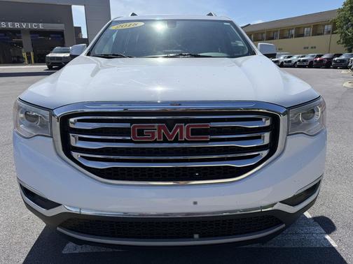 Summit White 2018 GMC Acadia SLT-1