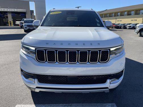 2022 Jeep Wagoneer Series II 4x2