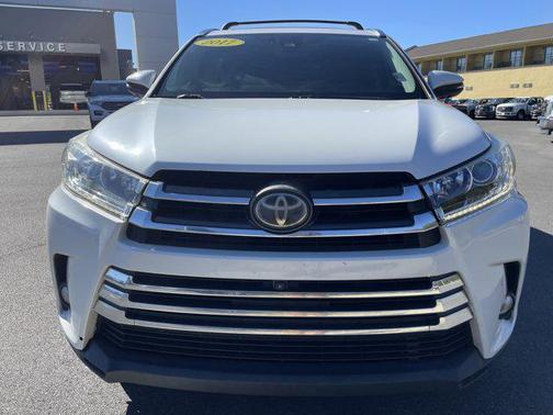 2017 Toyota Highlander Limited